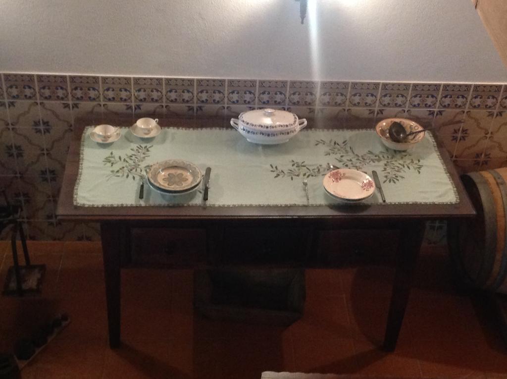 Curral De L Tiu Pino Sendim (Braganca)